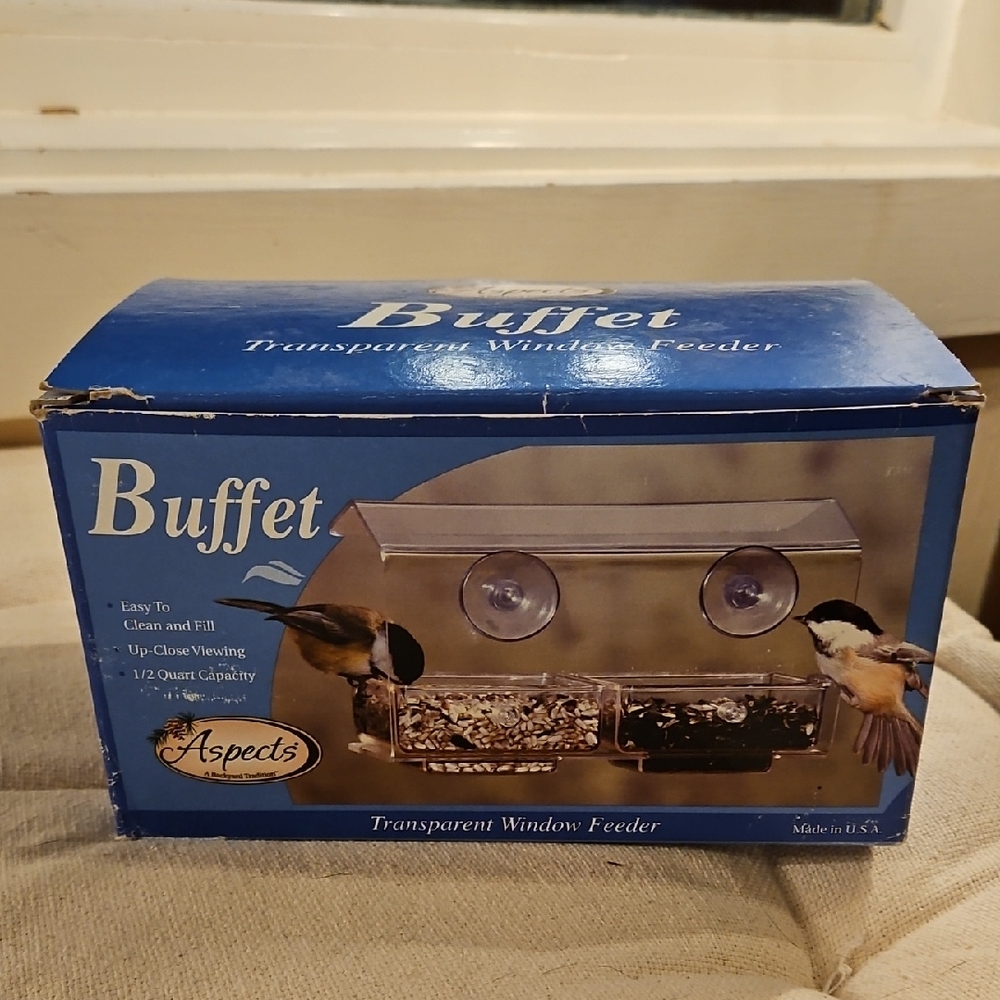 Aspects Buffet Transparent Window Bird Feeder NEW